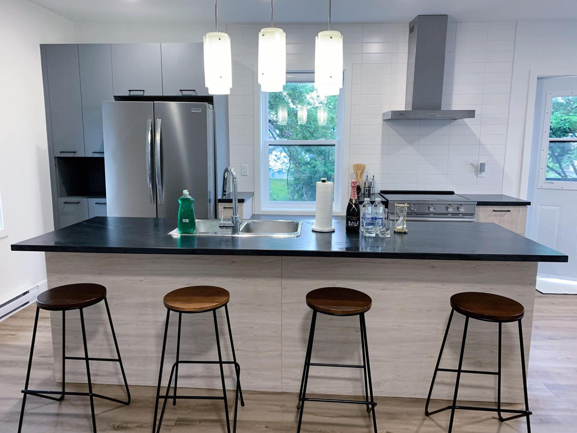 Appartamento 10 Minutes To Dt With Free Parking Longueuil Esterno foto